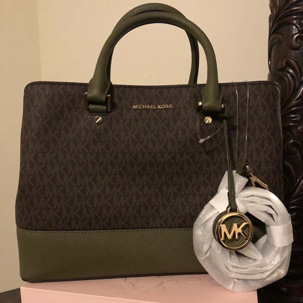 Michael Kors Savannah Signature Large Satchel